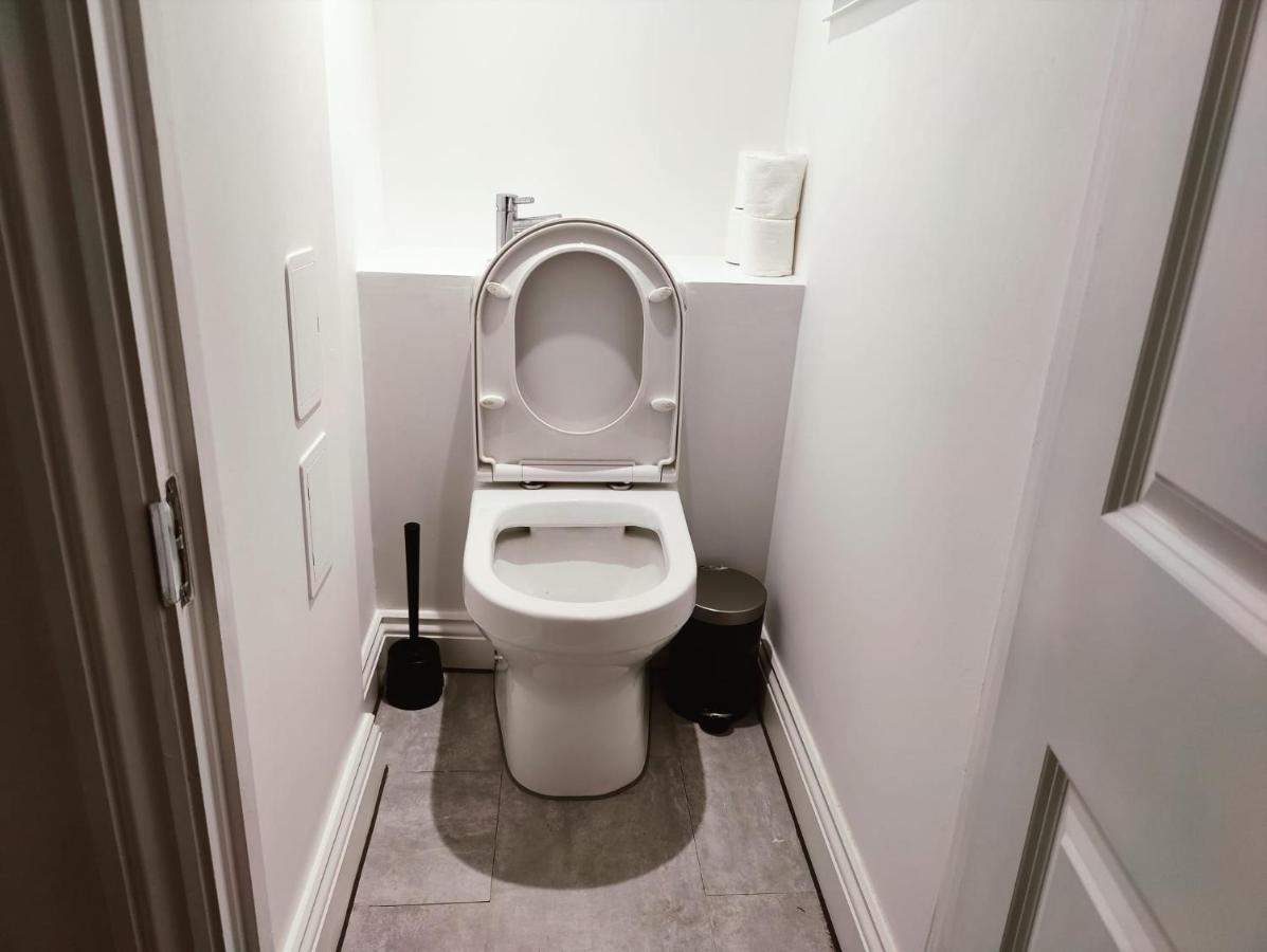 3 Bed Flat Close To Liverpool St & Brick Lane London Ngoại thất bức ảnh