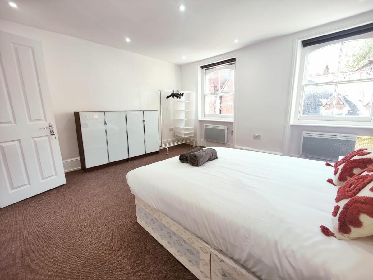 3 Bed Flat Close To Liverpool St & Brick Lane London Ngoại thất bức ảnh